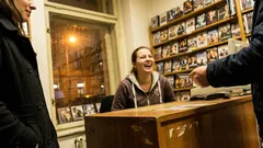 Historka: Osm korun zpozdného a věta, po které se celá půjčovna odmlčela