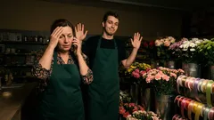 Historka: Černá stuha, sobotní vyzvednutí a jeden telefon, který mi nedal spát